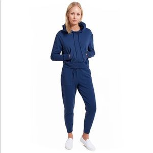 Goodlife Microterry Jogger Set